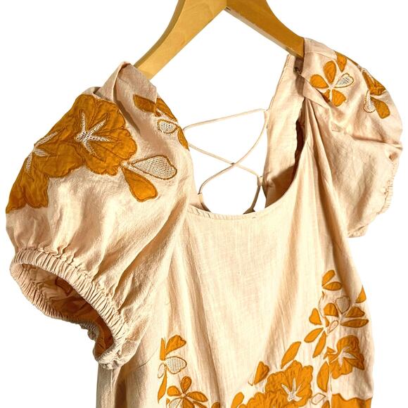 MADEWELL Women’s Boho Peach and Gold Floral Appliqué Puff Sleeve Top - Picture 6 of 7